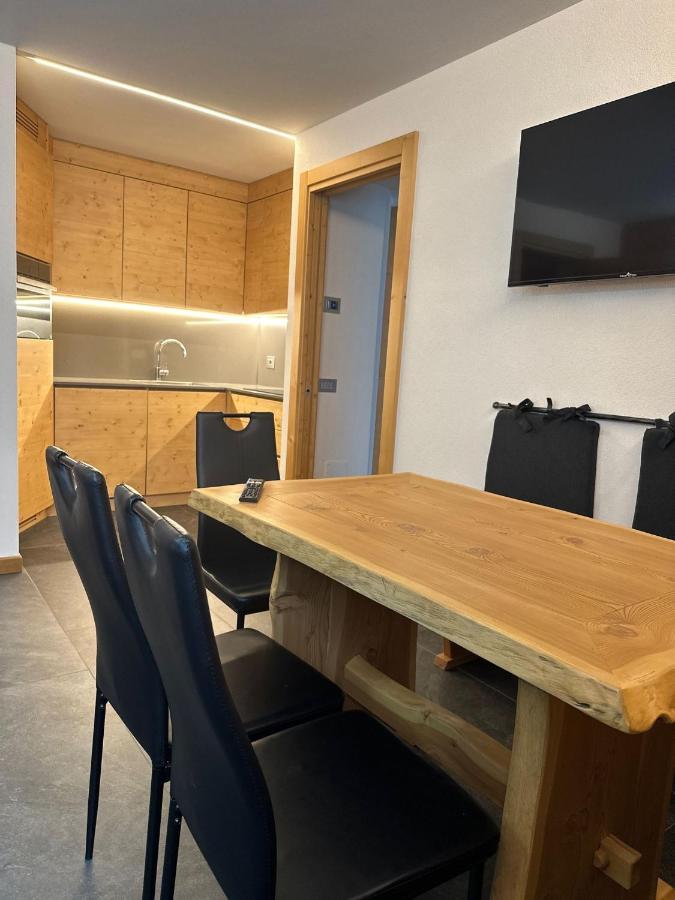 Chrys Appartamenti Valfurva Exteriör bild